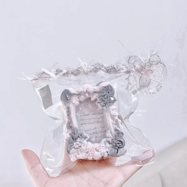 🩰Vintage Frame Squishy